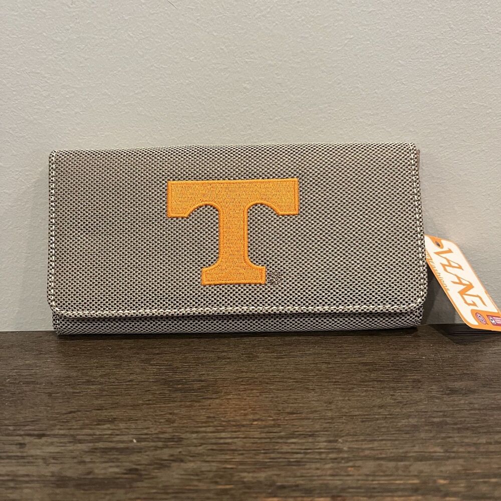NWT Tennessee Volunteers Women's Debbie Bifold Wallet Power T Jacquard Snap